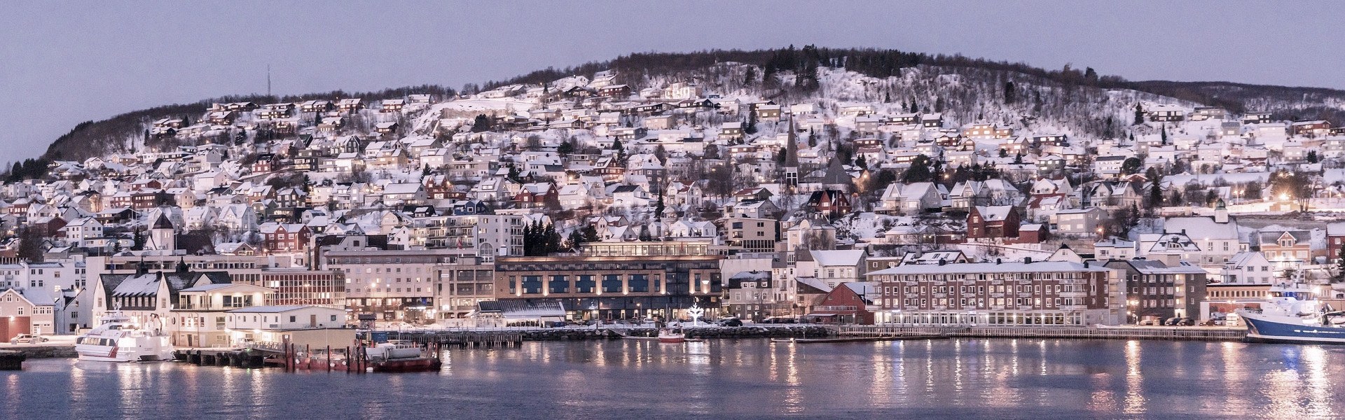 Town_in_Norway.jpg